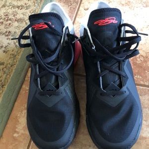 excellent condition brand new never worn outside. size 13 men. men lebron xiv